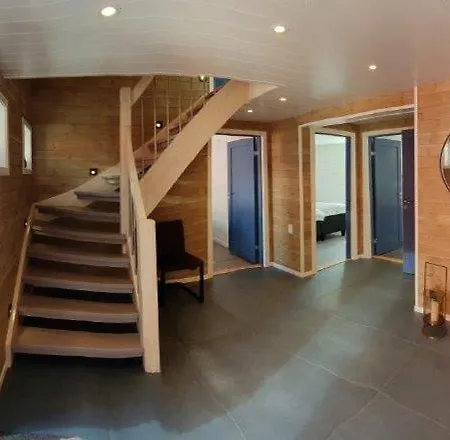 Andoy Vest Rorbuer Lodge *