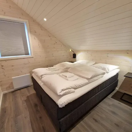Andøy Vest Rorbuer * Reine