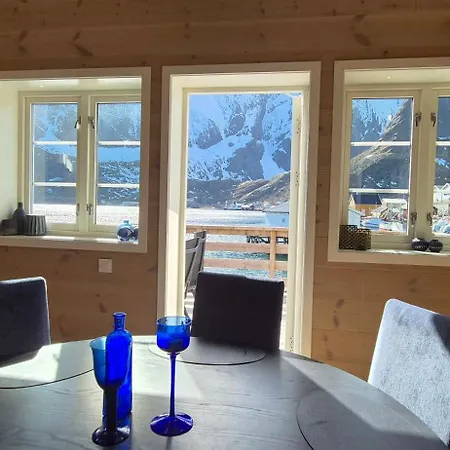 Andoy Vest Rorbuer *