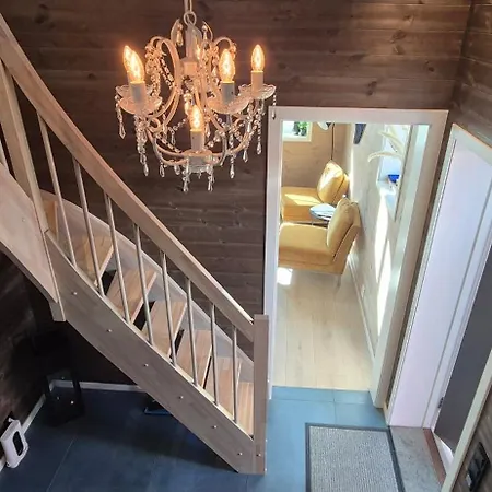 Andoy Vest Rorbuer *