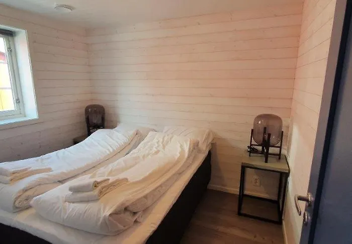 Andoy Vest Rorbuer Jaktstuga *