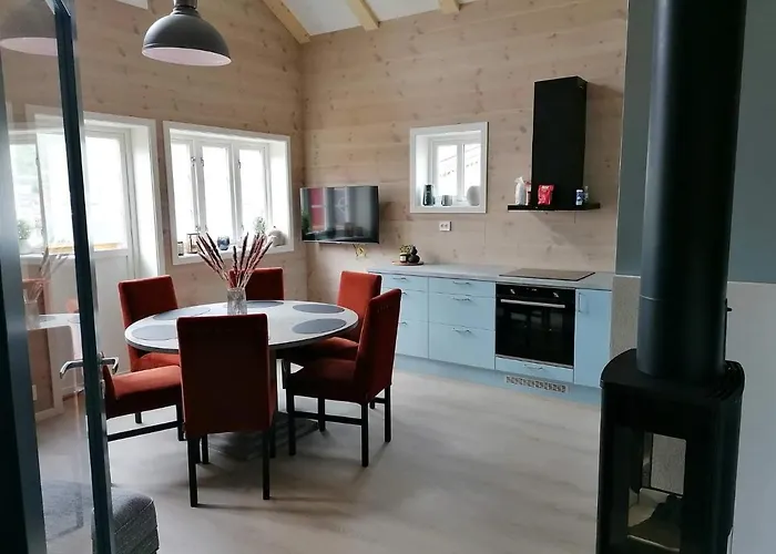 Jaktstuga Andoy Vest Rorbuer *