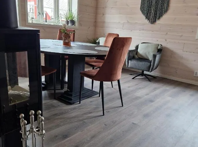 Andoy Vest Rorbuer Lodge *