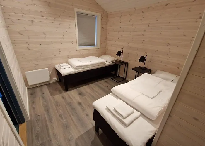 Andoy Vest Rorbuer * Reine