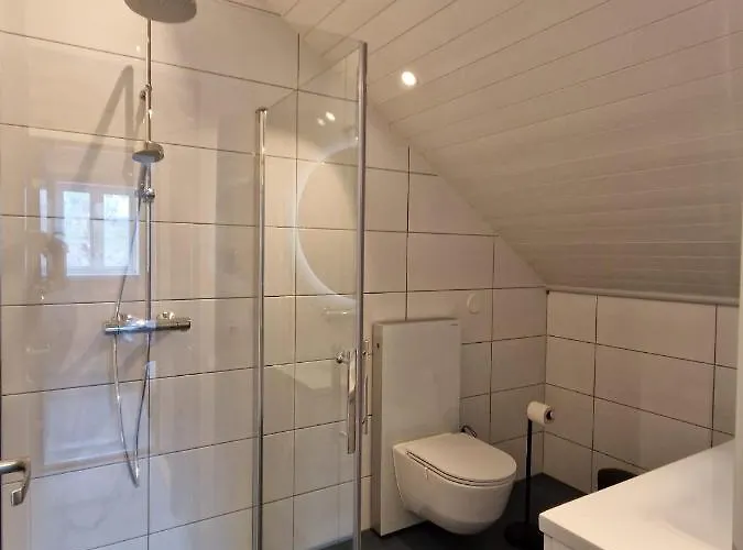 Andoy Vest Rorbuer * Reine