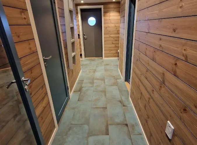 Jaktstuga Andoy Vest Rorbuer